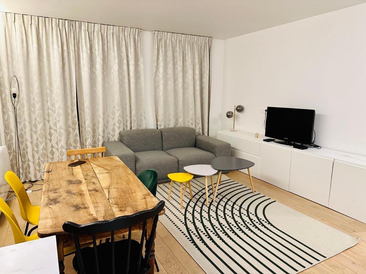Home Sweet Home Doudeauville Chateau Paris Ngoại thất bức ảnh